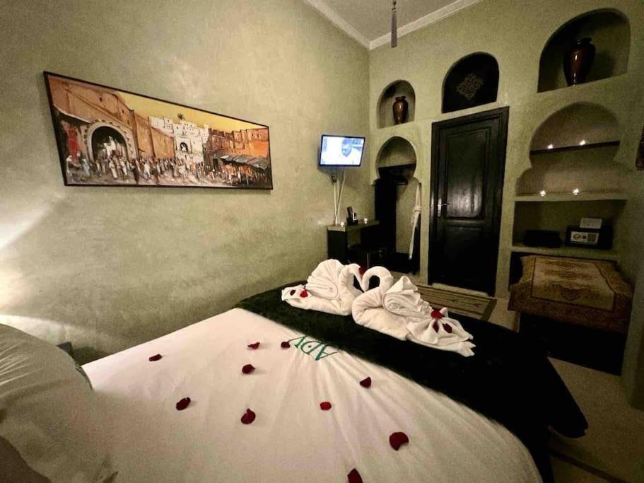 Riad Art De Vivre Avec Jacuzzi Marrakesh Eksteriør bilde