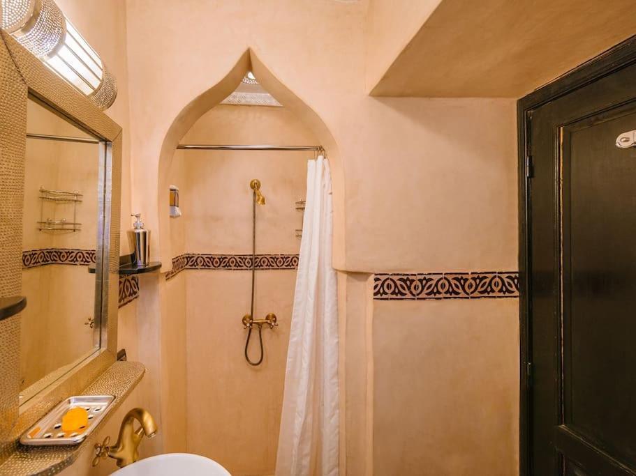 Riad Art De Vivre Avec Jacuzzi Marrakesh Eksteriør bilde